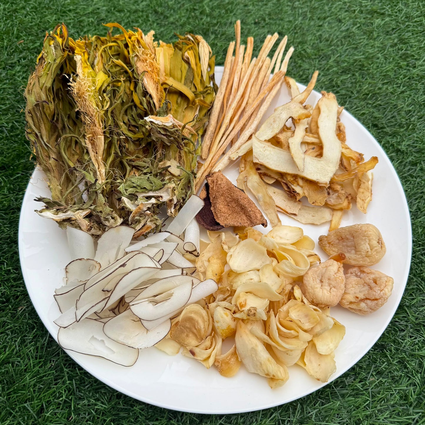 【清心潤肺】沙參玉竹霸王花潤肺湯