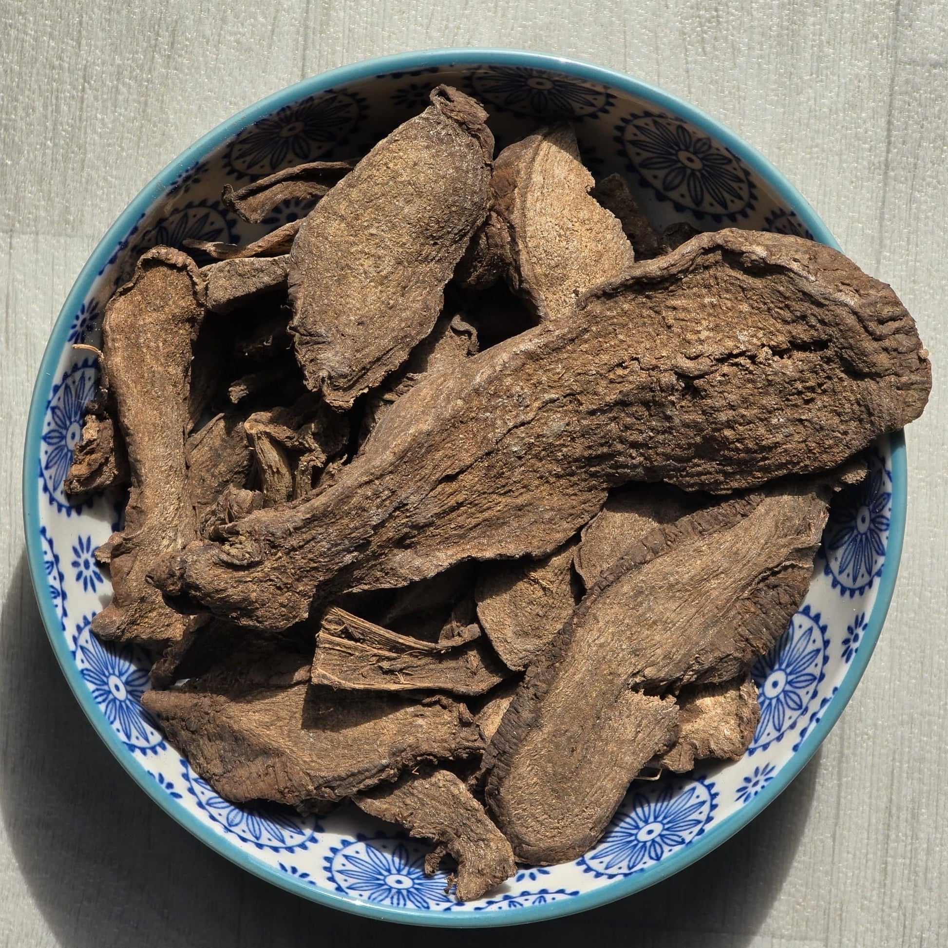 土茯苓入地老鼠牛大力湯包 
