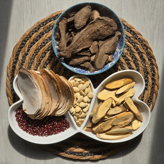 土茯苓入地老鼠牛大力湯包 